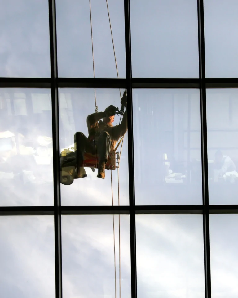 choisir un vitrier - remplacement vitre - miroiterie perucca